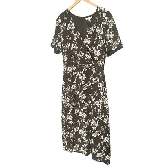 NWT DownEast Dress Black & Ivory Floral Surplice Midi Modest Dress Size Large - Picture 7 of 14